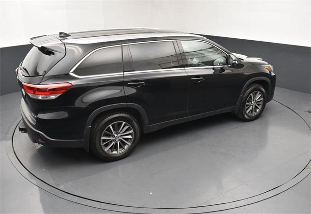 used 2019 Toyota Highlander car, priced at $23,398