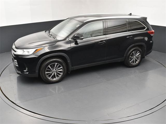used 2019 Toyota Highlander car, priced at $23,398