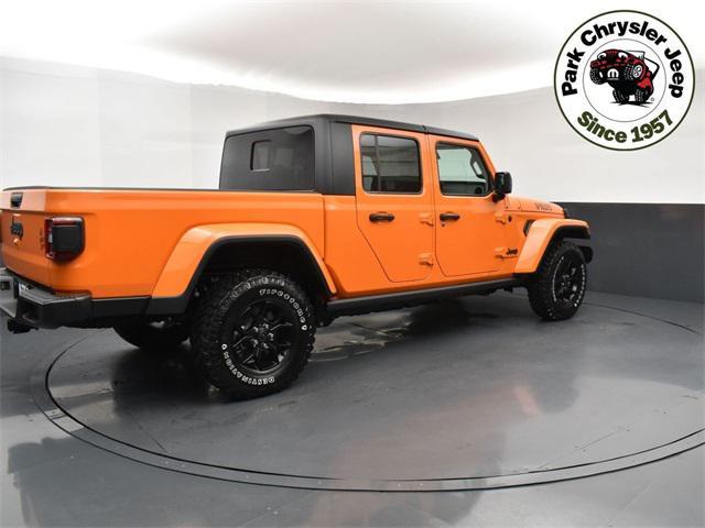 new 2025 Jeep Gladiator car, priced at $48,076