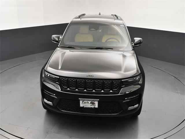 new 2025 Jeep Grand Cherokee car, priced at $67,666