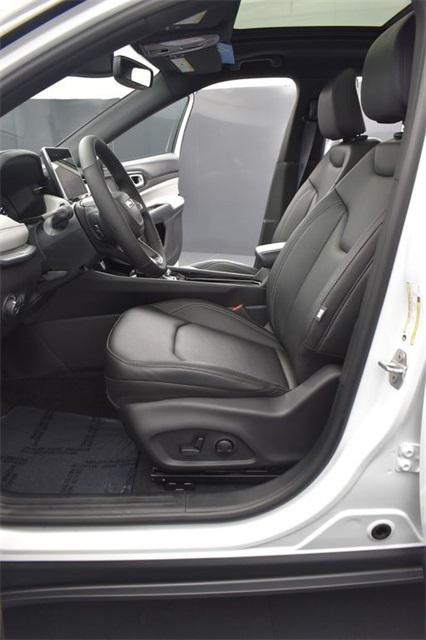 new 2025 Jeep Compass car, priced at $34,446