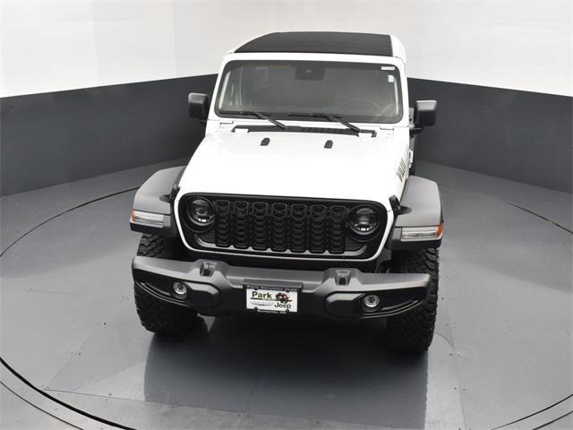 new 2025 Jeep Wrangler car, priced at $51,747