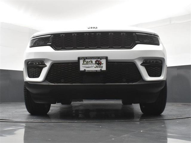 new 2025 Jeep Grand Cherokee car, priced at $52,196
