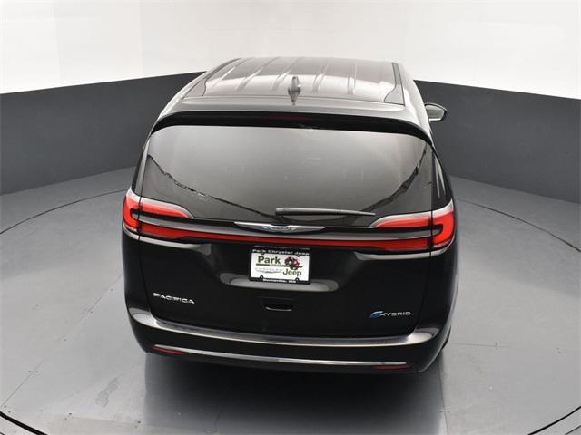 used 2022 Chrysler Pacifica Hybrid car, priced at $24,877