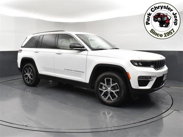 new 2025 Jeep Grand Cherokee car, priced at $45,035