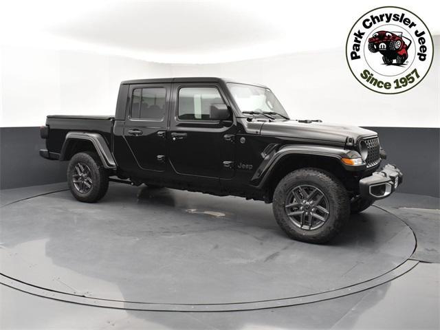 new 2024 Jeep Gladiator car, priced at $52,820