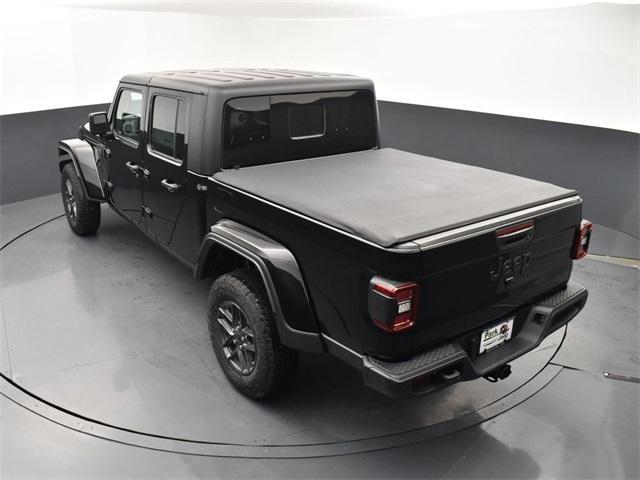 new 2024 Jeep Gladiator car, priced at $51,820