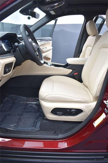 new 2025 Jeep Grand Cherokee L car, priced at $49,553