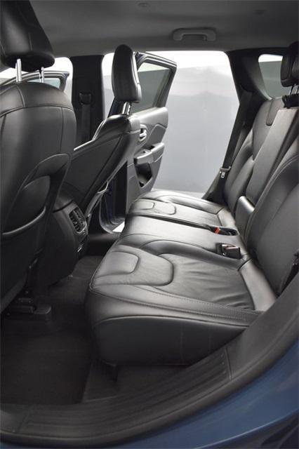 used 2020 Jeep Cherokee car, priced at $23,233