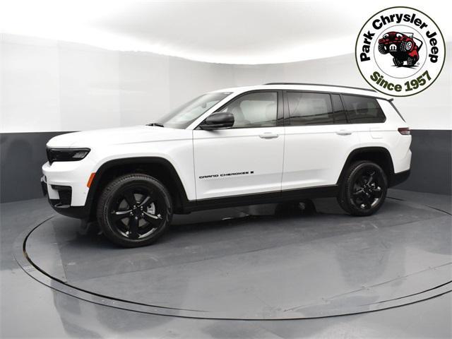 new 2025 Jeep Grand Cherokee L car, priced at $52,685