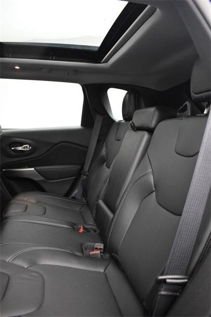 used 2022 Jeep Cherokee car, priced at $26,979