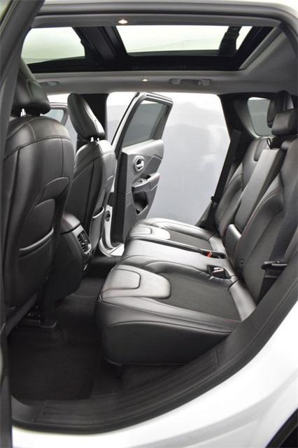 used 2019 Jeep Cherokee car, priced at $18,464