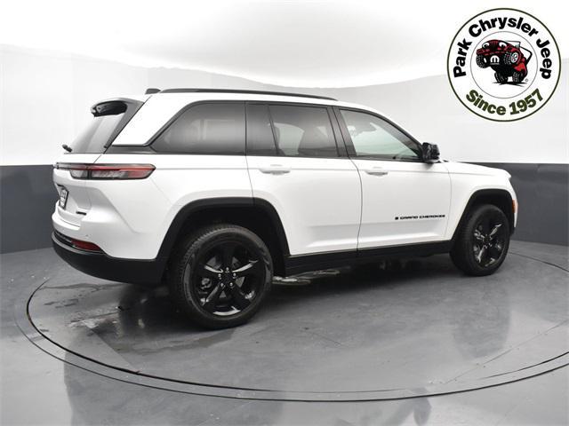 new 2025 Jeep Grand Cherokee car, priced at $46,435