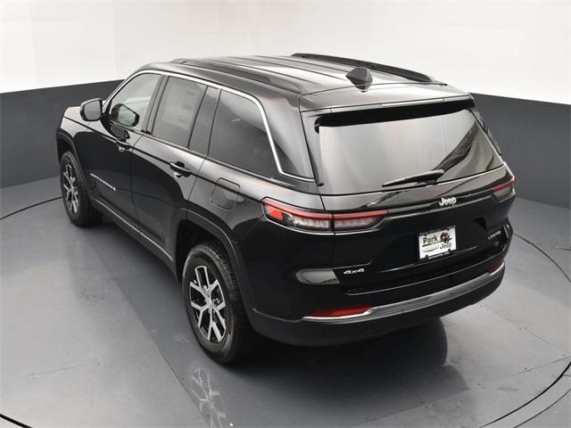 new 2025 Jeep Grand Cherokee car, priced at $39,670