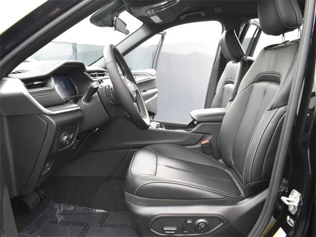 new 2025 Jeep Grand Cherokee car, priced at $39,670