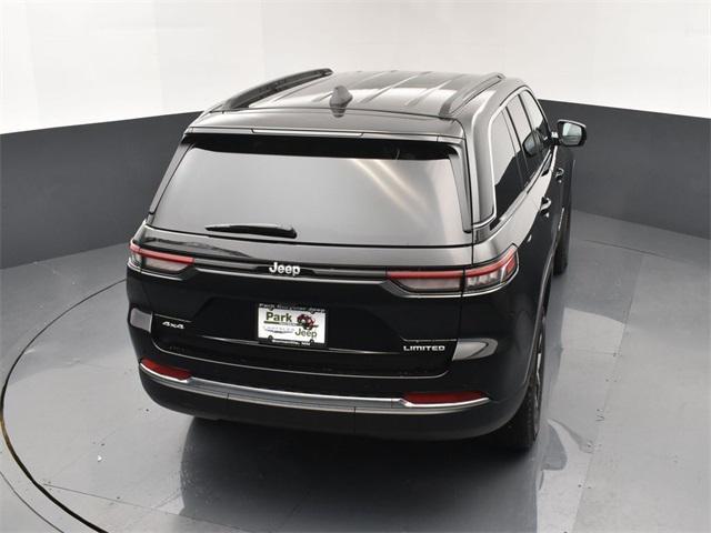 new 2025 Jeep Grand Cherokee car, priced at $39,670