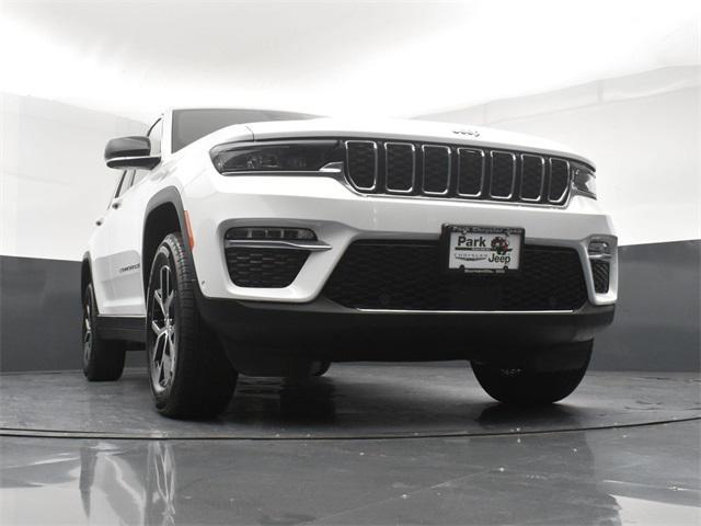new 2025 Jeep Grand Cherokee car, priced at $48,747
