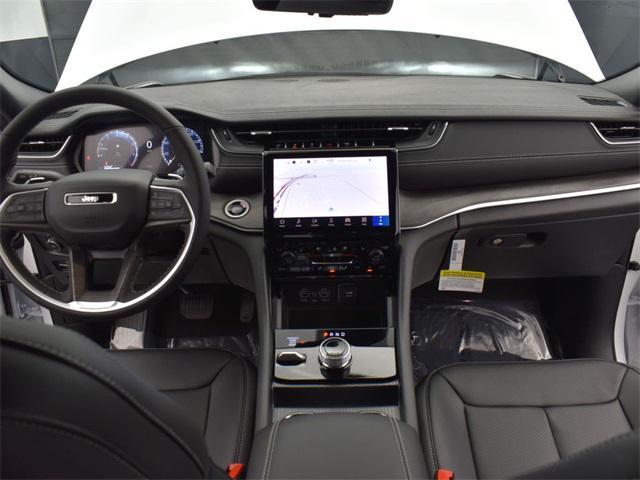 new 2025 Jeep Grand Cherokee car, priced at $48,747