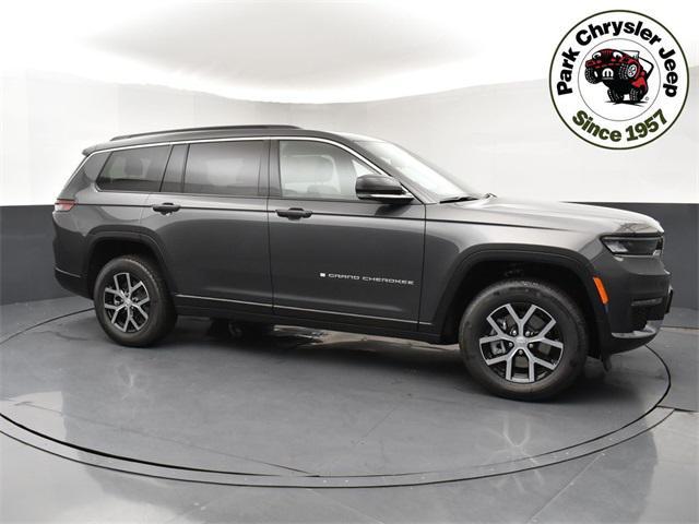 new 2025 Jeep Grand Cherokee L car, priced at $49,553
