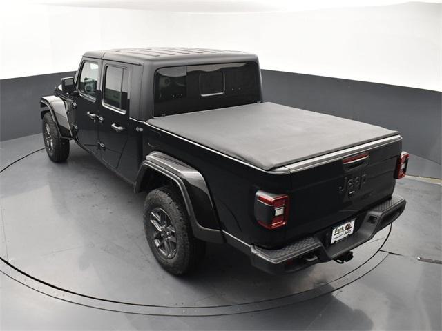 used 2024 Jeep Gladiator car, priced at $39,484