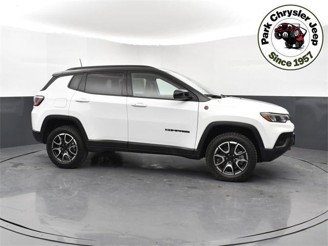 new 2024 Jeep Compass car, priced at $37,414