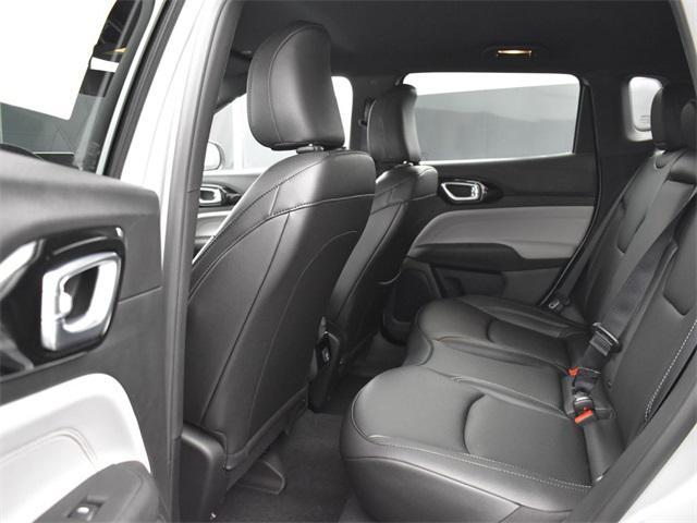 new 2025 Jeep Compass car, priced at $31,985