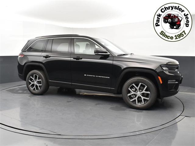 new 2024 Jeep Grand Cherokee car, priced at $43,795