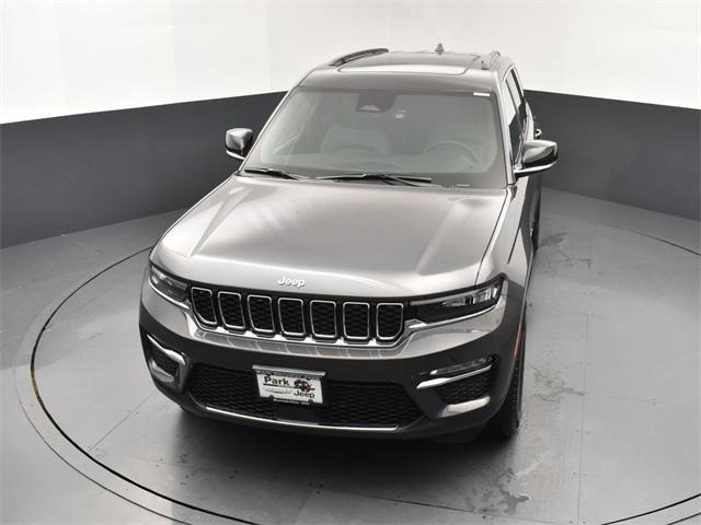 new 2025 Jeep Grand Cherokee car, priced at $45,356