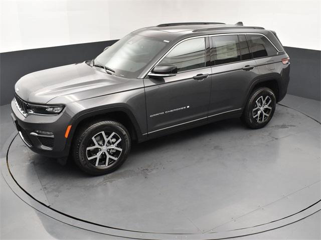 new 2025 Jeep Grand Cherokee car, priced at $45,356