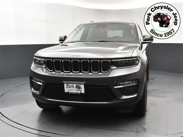 new 2025 Jeep Grand Cherokee car, priced at $45,356