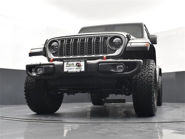 new 2025 Jeep Wrangler car, priced at $65,103