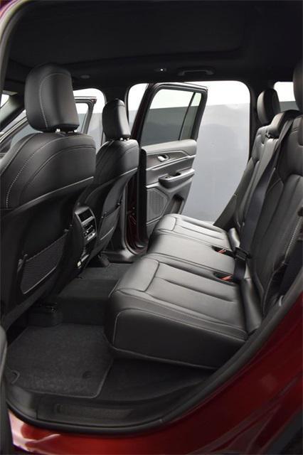 new 2025 Jeep Grand Cherokee car, priced at $52,635