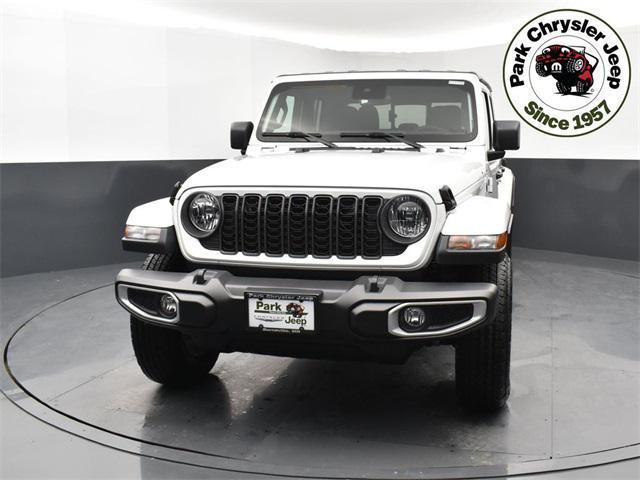 new 2024 Jeep Gladiator car, priced at $43,294