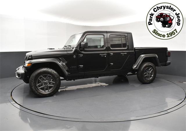 new 2025 Jeep Gladiator car, priced at $47,195