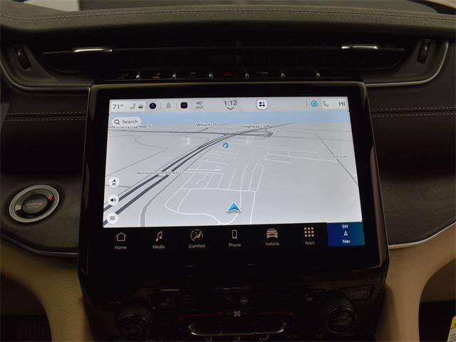 new 2025 Jeep Grand Cherokee car, priced at $42,855