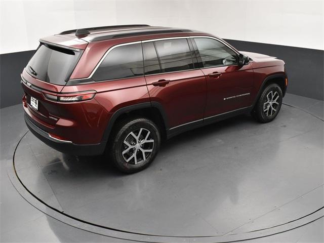 new 2025 Jeep Grand Cherokee car, priced at $42,855