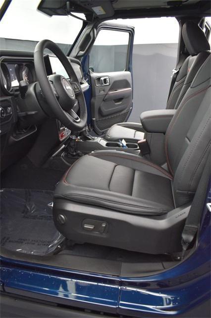 new 2025 Jeep Gladiator car, priced at $58,310