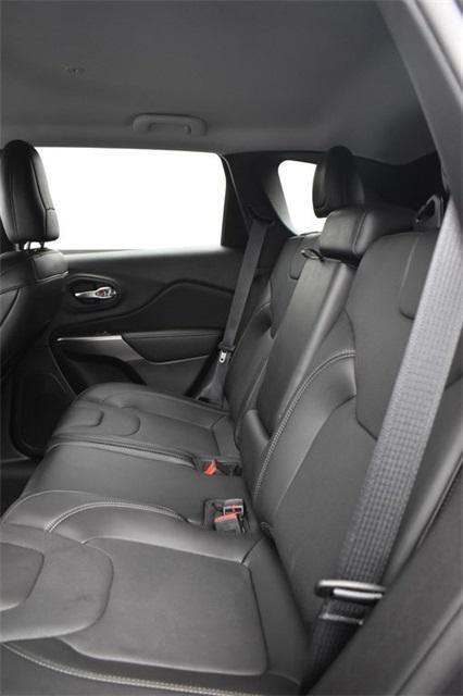 used 2022 Jeep Cherokee car, priced at $28,864