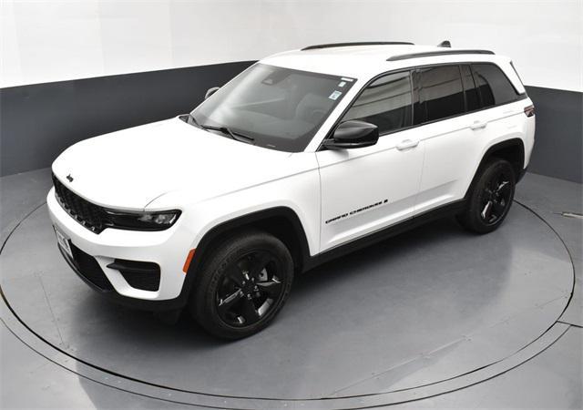 used 2023 Jeep Grand Cherokee car, priced at $34,988