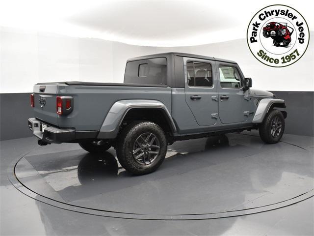 new 2025 Jeep Gladiator car, priced at $53,635
