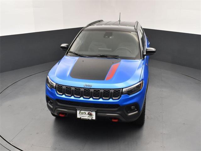 new 2025 Jeep Compass car, priced at $34,060