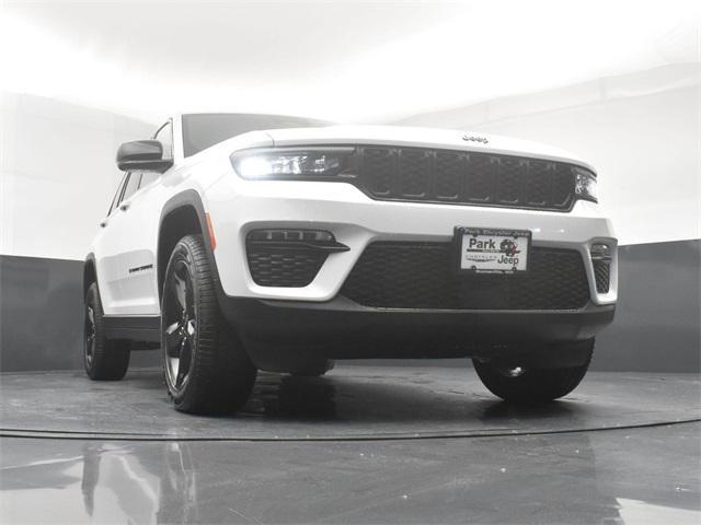 new 2025 Jeep Grand Cherokee car, priced at $46,935