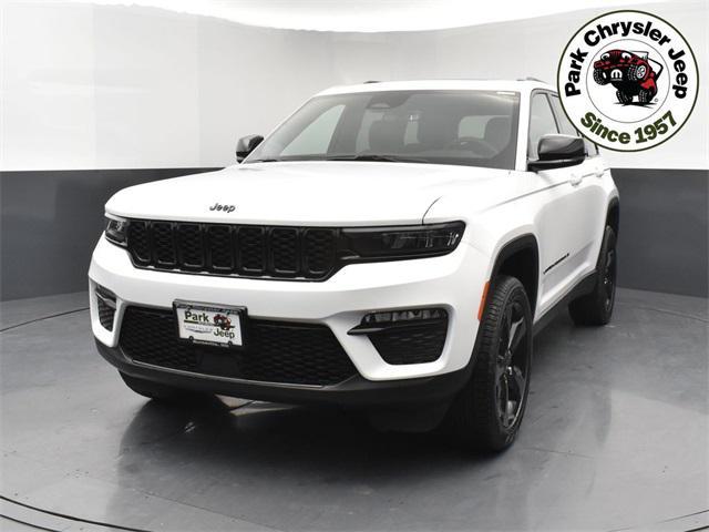 new 2025 Jeep Grand Cherokee car, priced at $50,695
