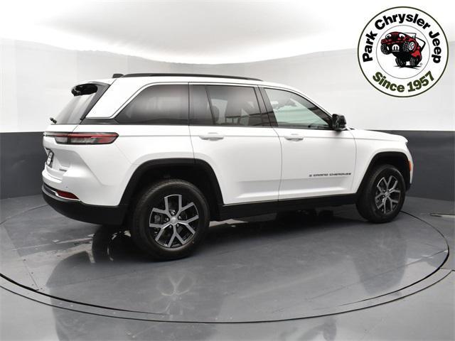 new 2025 Jeep Grand Cherokee car, priced at $47,960