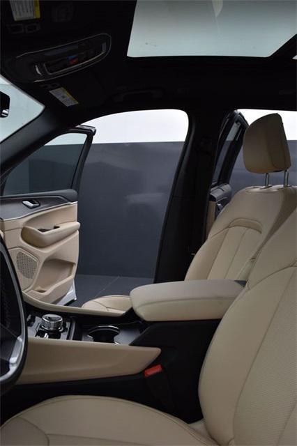 new 2025 Jeep Grand Cherokee car, priced at $47,960