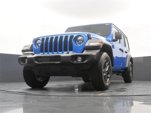 new 2024 Jeep Wrangler car, priced at $41,595