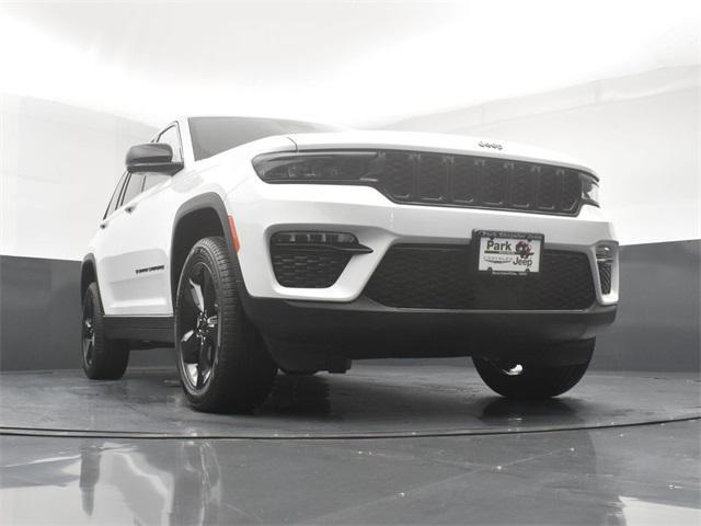 new 2025 Jeep Grand Cherokee car, priced at $43,425