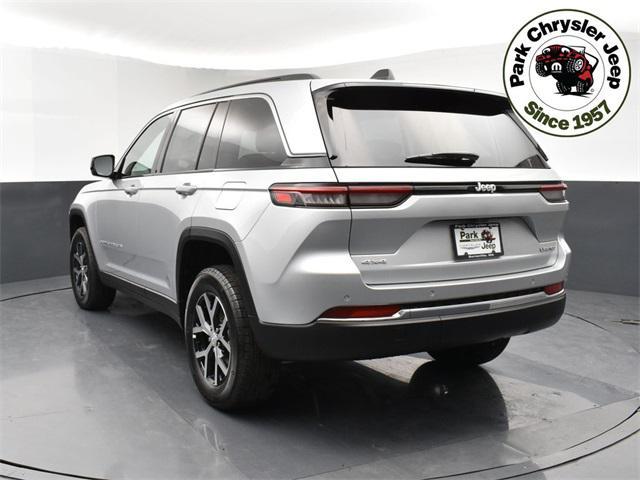 new 2025 Jeep Grand Cherokee car, priced at $42,120