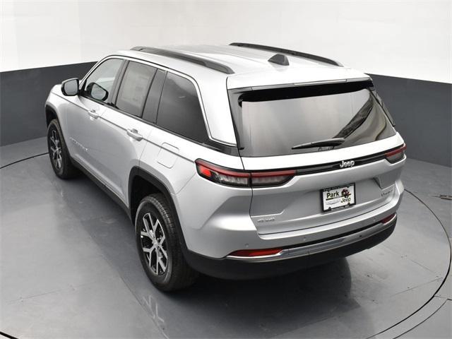 new 2025 Jeep Grand Cherokee car, priced at $42,120