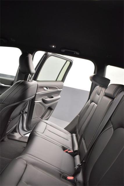 new 2025 Jeep Grand Cherokee car, priced at $42,120